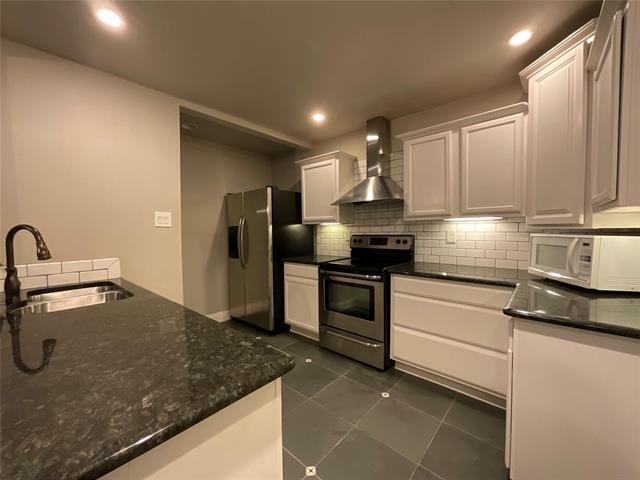 Photo - 2331 N Davis Dr Unit D