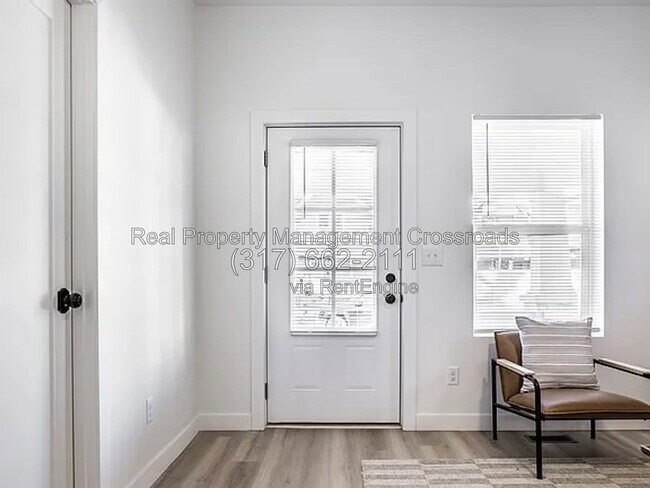 Photo - 849 N Oakland Ave