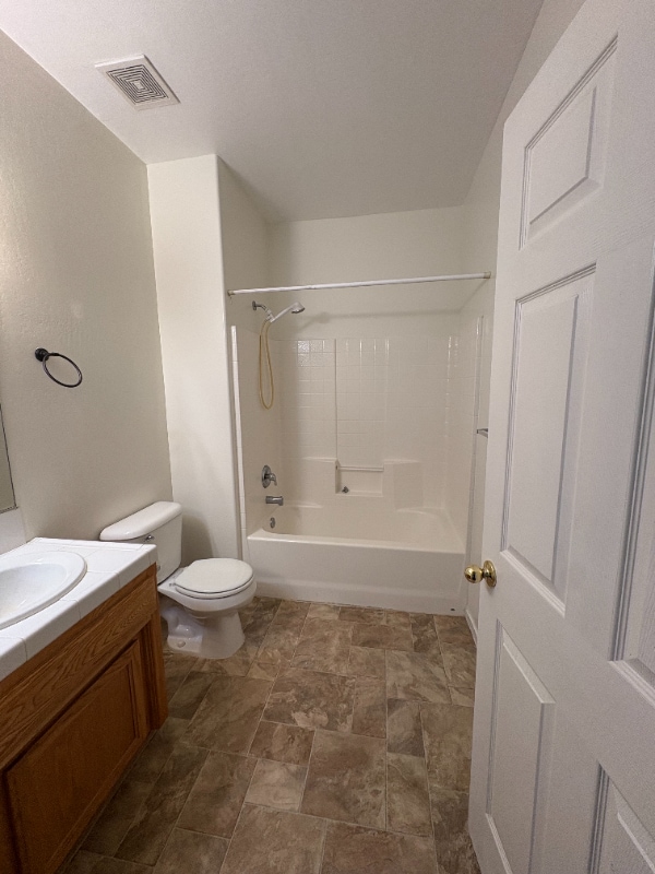 Photo - 609 Yellow Meadow Ct