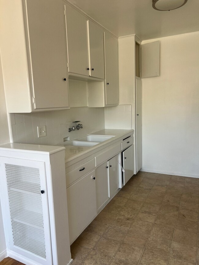 Photo - 3426 Mentone Ave Unidad 7