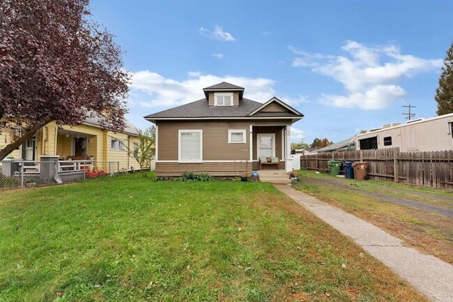 Photo - 1517 W Nora Ave House