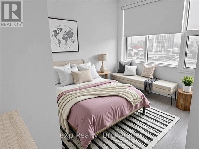 Photo - 85 Duke St W Unité 1010