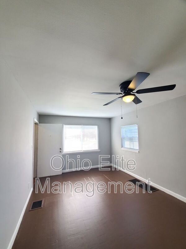 Photo - 2822 E 5th Ave