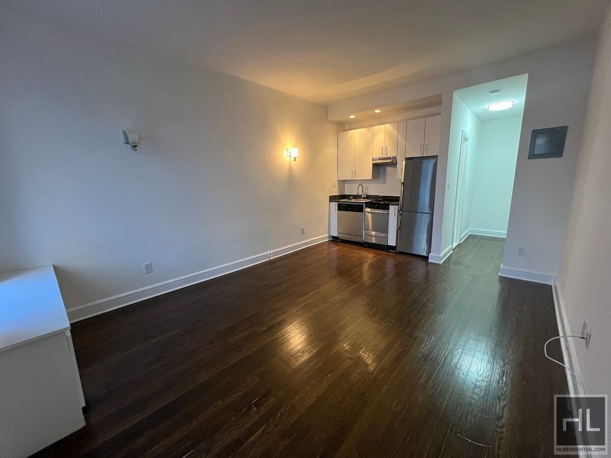 EAST 87 STREET - EAST 87 STREET Unit 5B