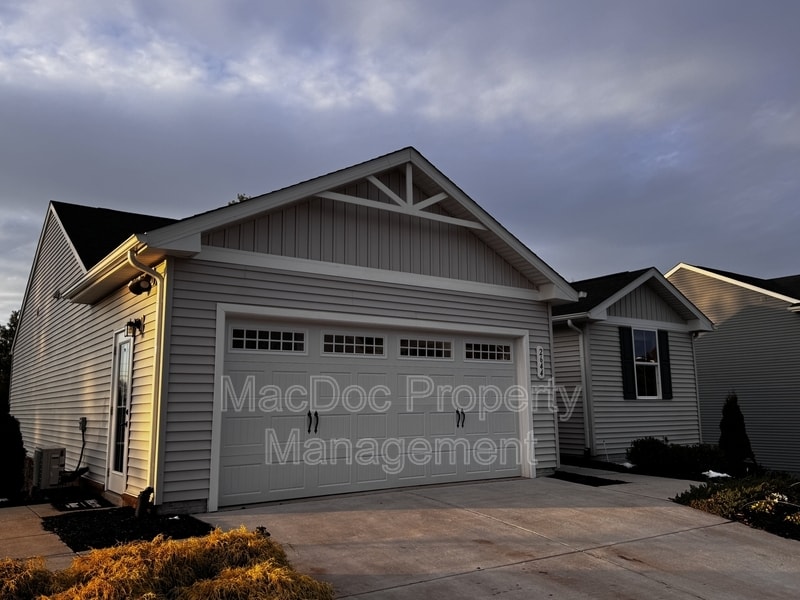 Photo - 2644 High Point Dr