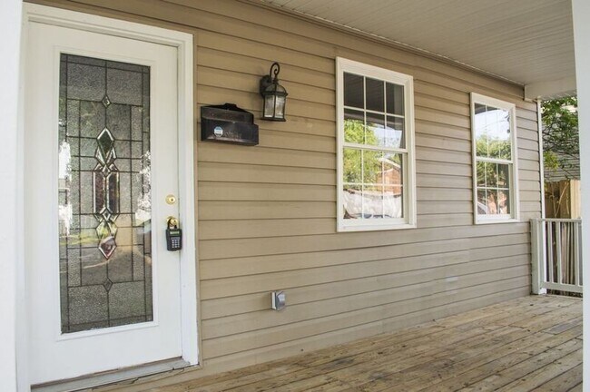 Photo - 1208 N 22nd St