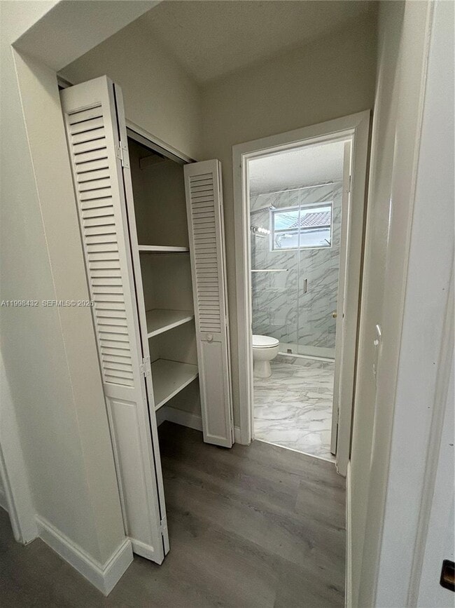 Photo - 5011 SW 5th St