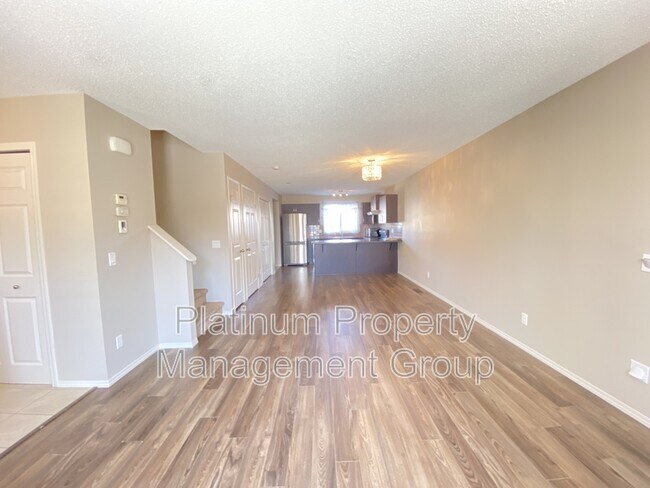 Photo - 96 New Brighton Grove SE