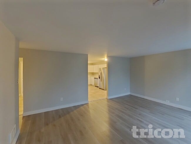 Photo - 4121 21st Ave SW
