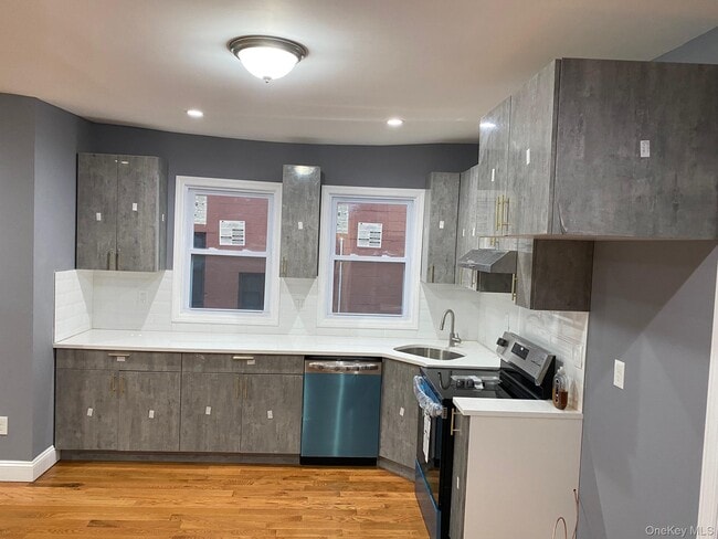 Photo - 218 Washington St