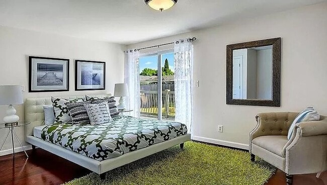 Photo - Beautiful, recently remodeled 4 bedroom, 3...