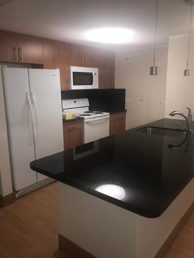 Photo - 816 NW 11th St