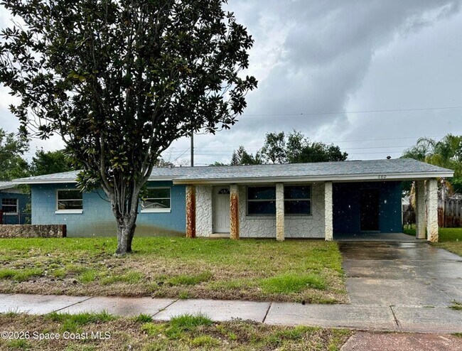 Photo - 680 Birchwood Ln