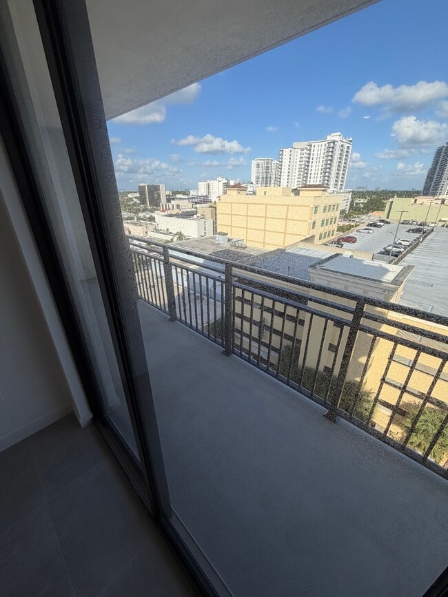 Photo - 2128 Taylor St Unit A3