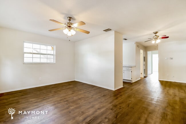 Photo - 2312 32nd Ave N