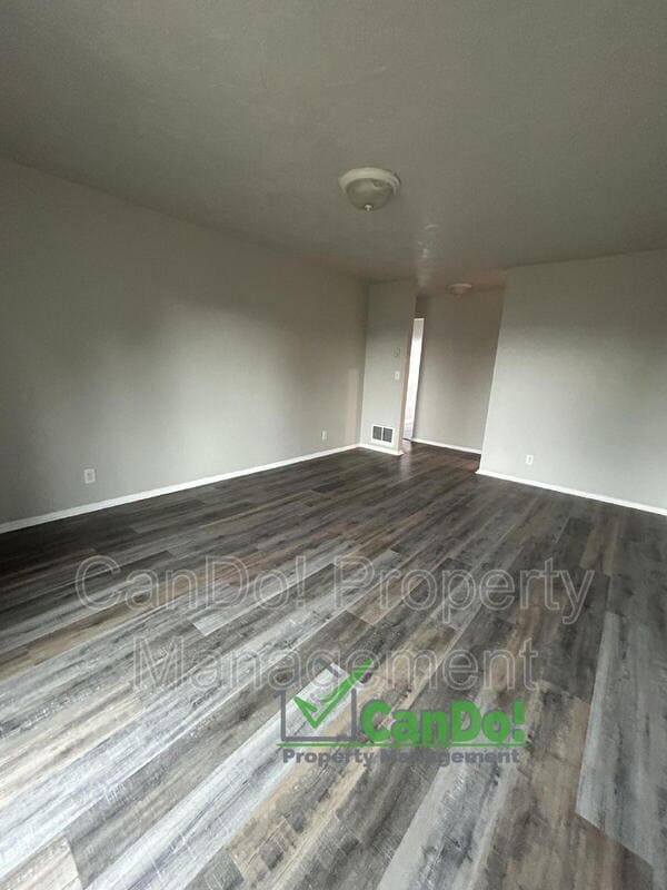 Photo - 210 Carol Dr Unit #1