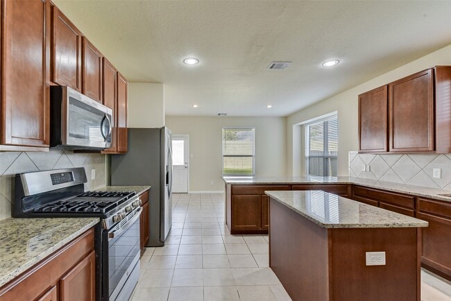Photo - 3719 Don Giovanni Pl