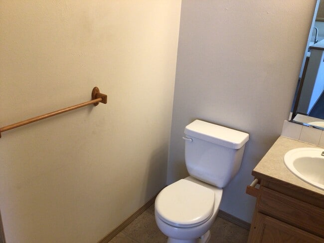 Photo - 19403 Valley View Dr