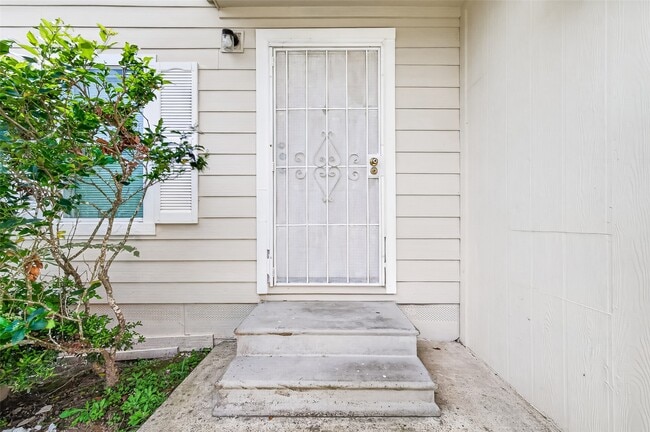 Photo - 11918 Greensbrook Forest Dr