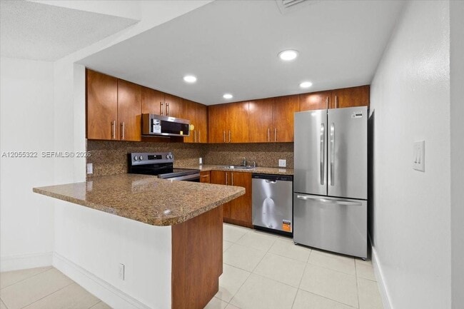 Photo - 8290 Lake Dr Unit 130