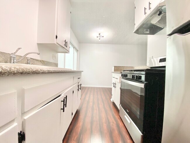 Photo - 3454 Jasmine Ave Los Angeles, CA 90034 Unidad 4