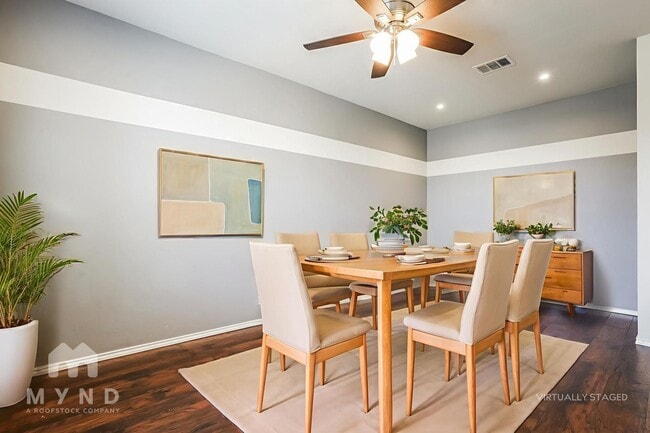 Photo - 300 Golden Butterfly Dr