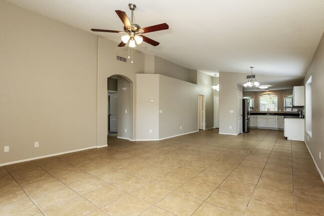 Photo - 28643 N Nobel Rd