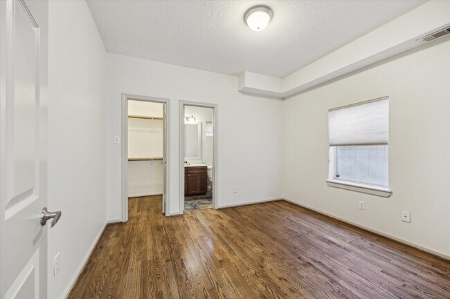 Photo - 5334 Kiam St