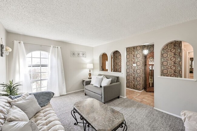 Photo - 1712 Meadowlane Terrace Unit SI ID1301585P
