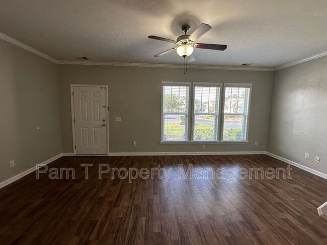 Photo - 106 Sonata Cir