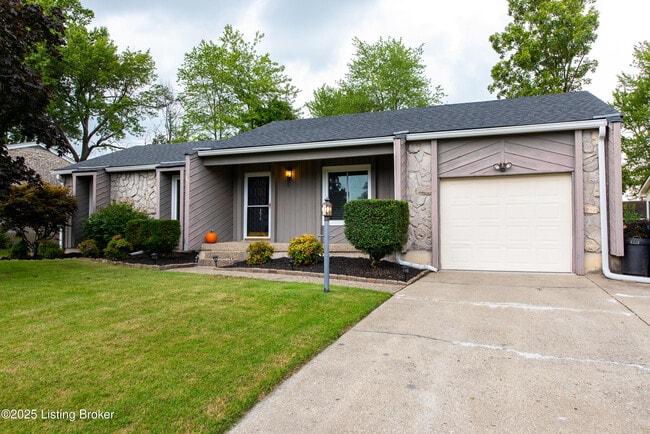 Photo - 8015 Schroering Dr