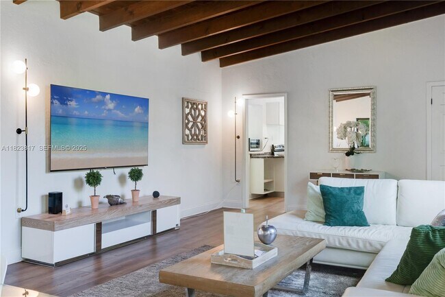 Photo - 11534 NE 13th Ave