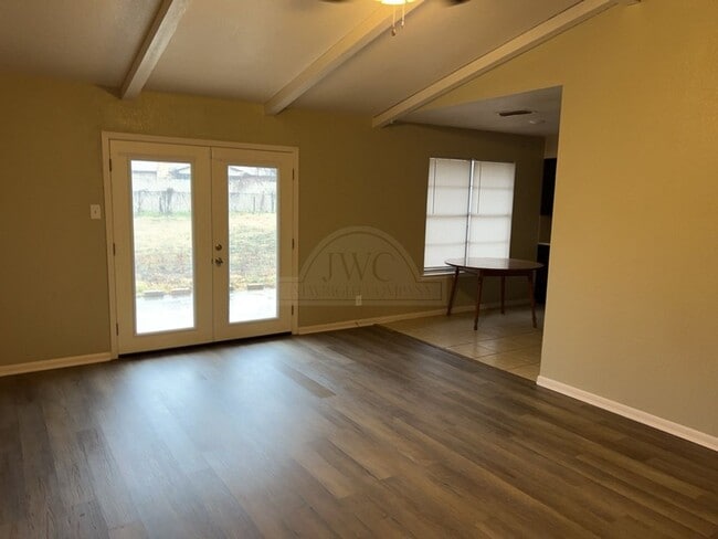 Photo - 1202 Alta Mira Dr