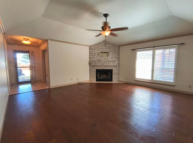 Photo - Beautiful and spacious 2 bedroom, 2 bath h...