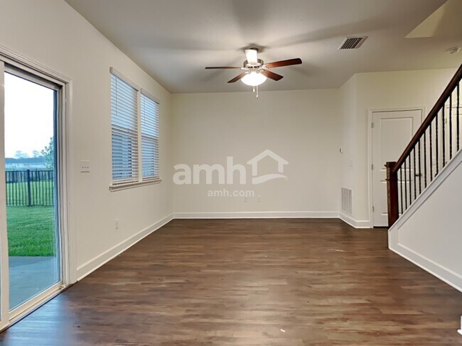 Photo - 1003 Tan Tara Trl