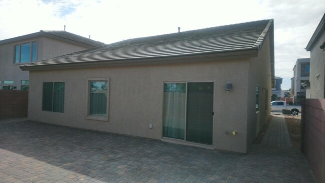 Photo - 6738 Vista Roma Ave