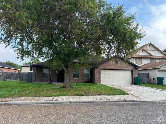 Building Photo - 903 E Feather Ave Rental