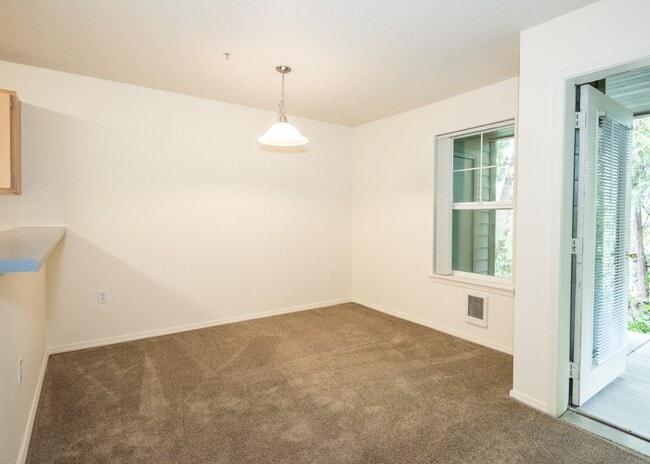 Stillwater Apartments