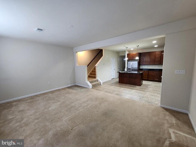 Photo - 104 Oflannery Ct