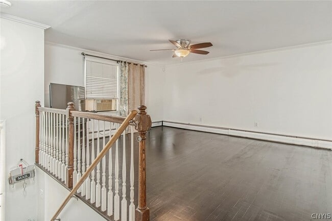 Photo - 147 Elm St