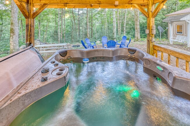 Photo - 750 Westwind Dr