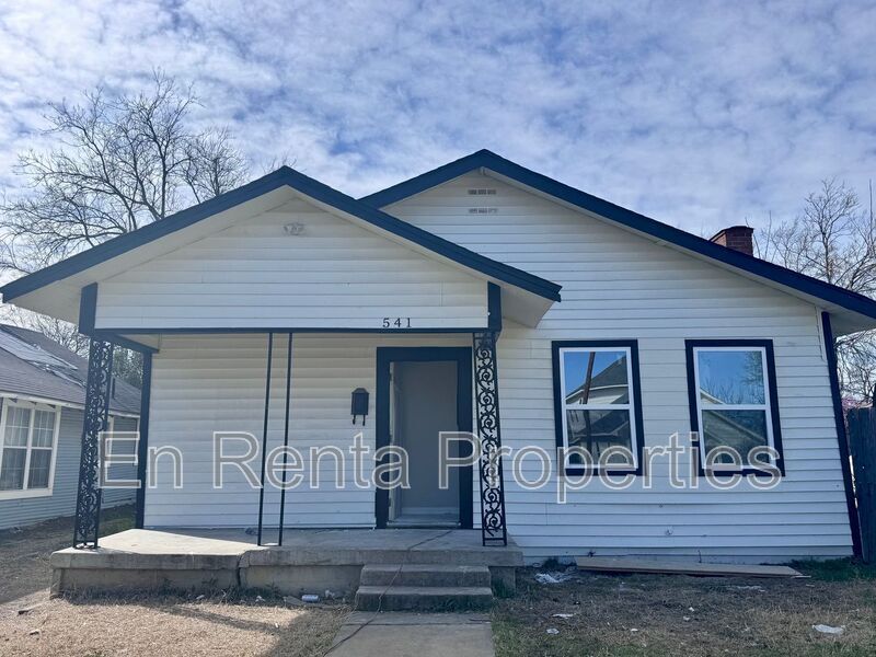 Photo - 541 W Beddell St