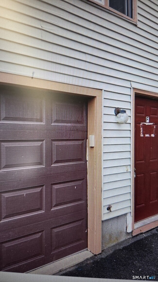 Photo - 18 Allen Ct Unit F