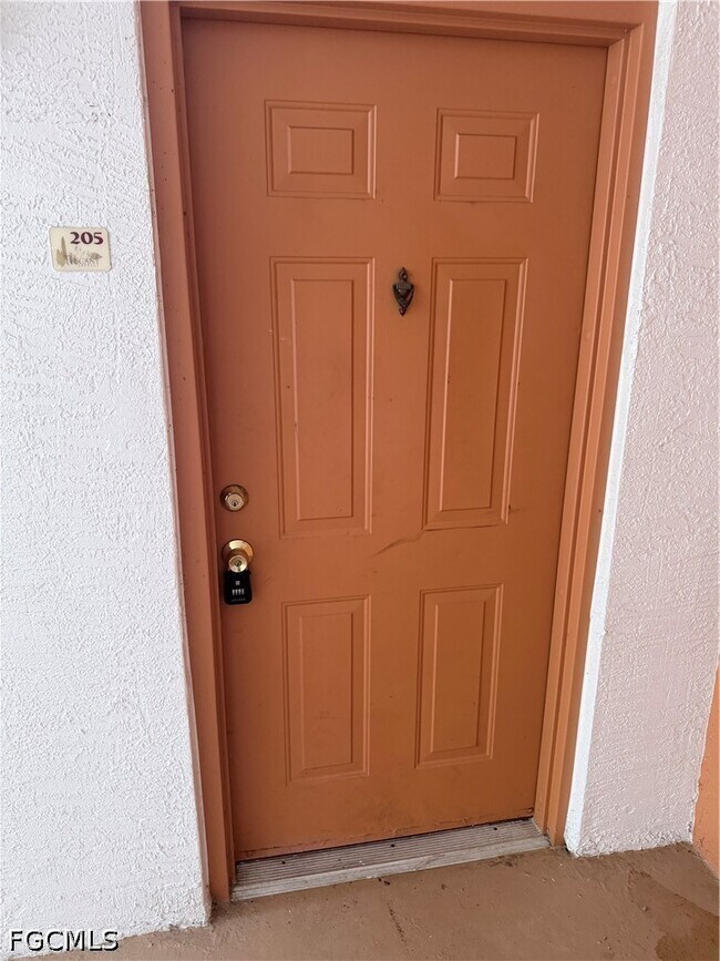 Photo - 6321 Aragon Way Unit 205
