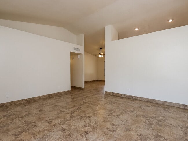 Photo - 378 S Galaxy Dr