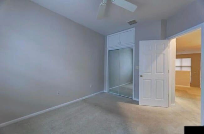 Photo - 320 Midland Ct