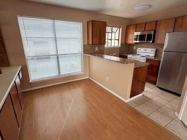 Building Photo - 7901 Cambridge St Unit 128