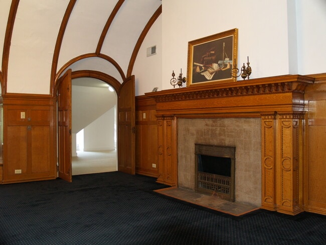 Building Photo - 390 Linwood Ave Unit 4
