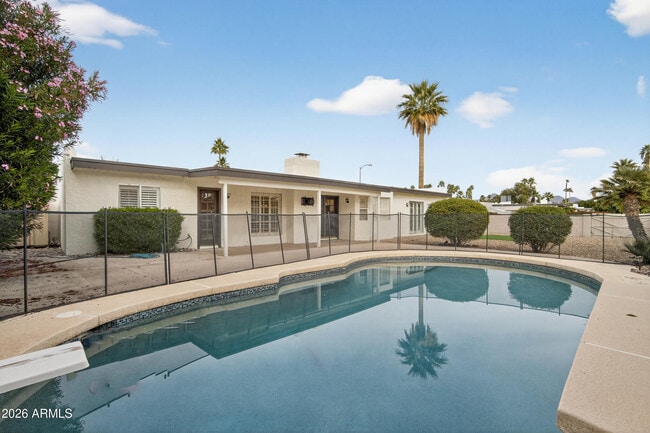 Photo - 6843 E Redfield Rd