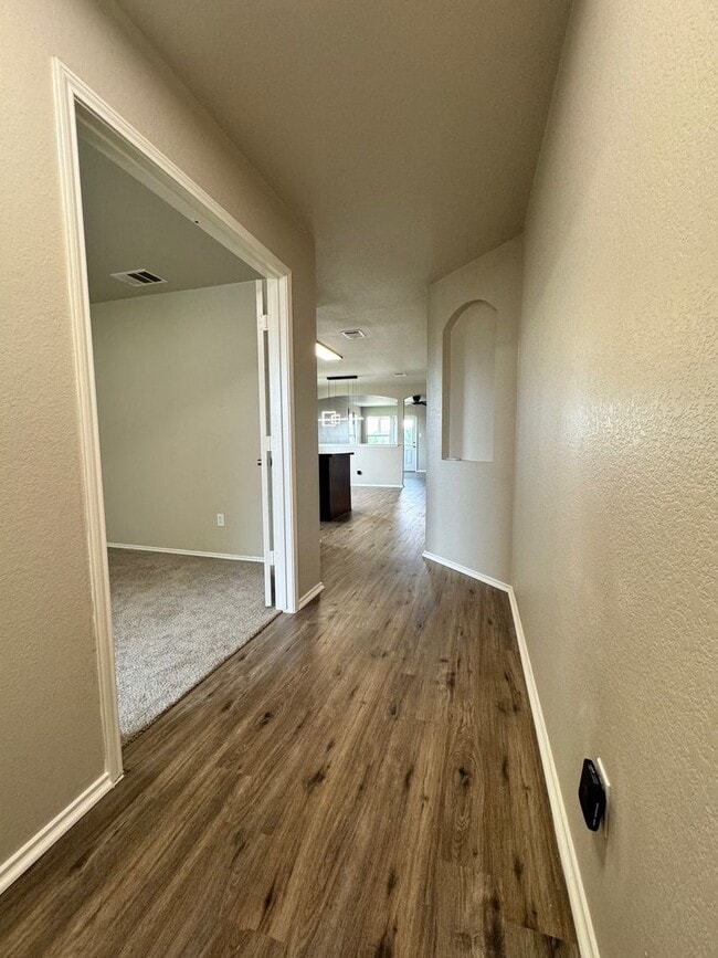Photo - Beautifully 3 Bed, 2 Bath Renovated Home Near Austin – Spacious Layout & Community Perks